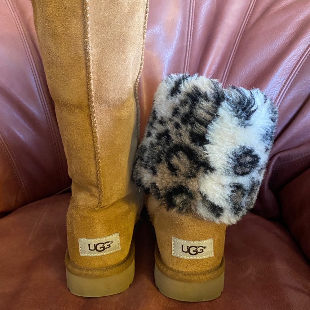 Women’s size 5 Uggs (gently used)